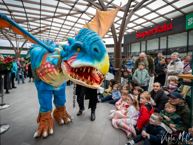 Live Dragons roam Blackrock over Easter!